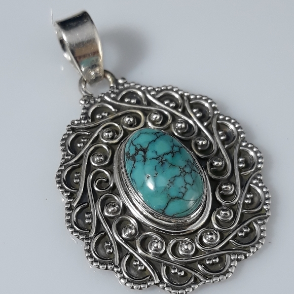 Turquoise .925 Silver Pendant - Picture 4 of 5